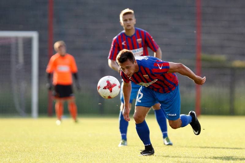 Football. Haiz IV Liga. Polonia Bytom - GKS Radziechowy-Wieprz. 30.05.2018
