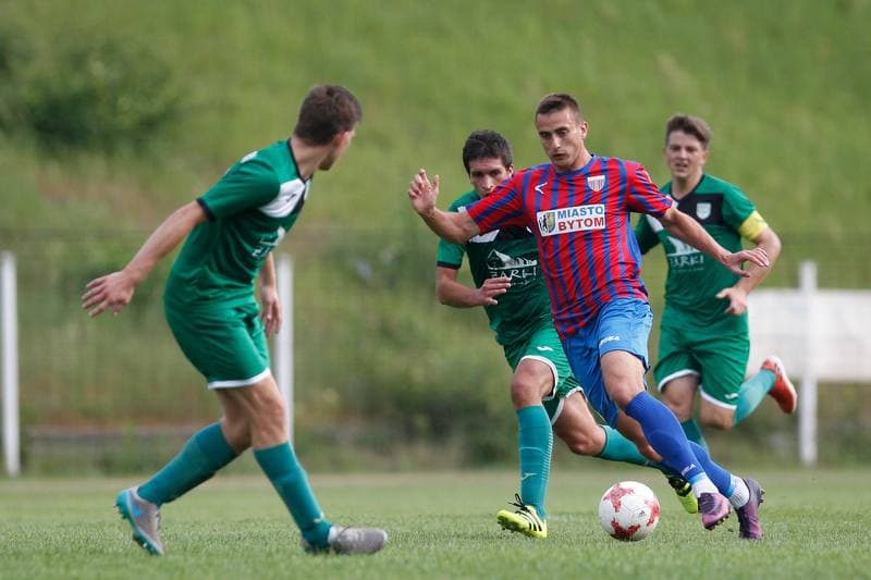 Football. Haiz IV Liga. Polonia Bytom - Zieloni Zarki. 15.08.2018