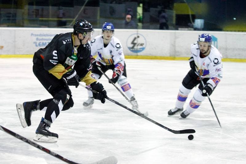 Ice Hockey. Polska Hokej Liga. Weglokoks Kraj Polonia Bytom - GKS Tychy. 26.10.2018