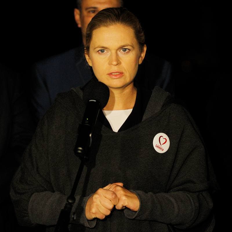 Barbara Nowacka. Press Conference. 08.10.2015