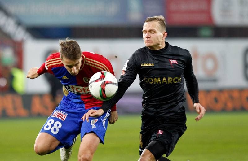 Football. PKO BP Ekstraklasa. Piast Gliwice - Cracovia Krakow. 05.12.2015