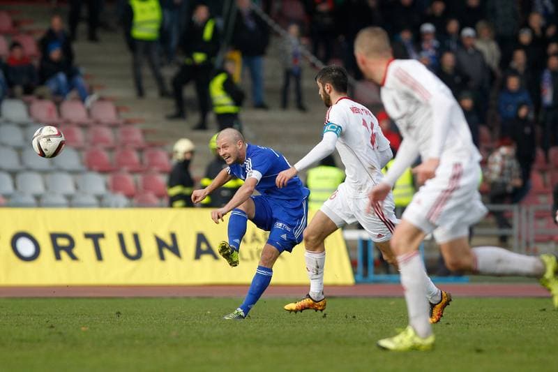 Football. Fortuna Narodni Liga. FK Fotbal Trinec - Banik Ostrava. 19.11.2016