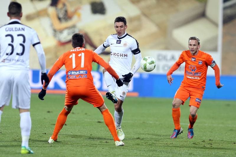 Football. Lotto Ekstraklasa. Bruk-Bet Termalica Nieciecza - Zaglebie Lubin. 02.12.2016