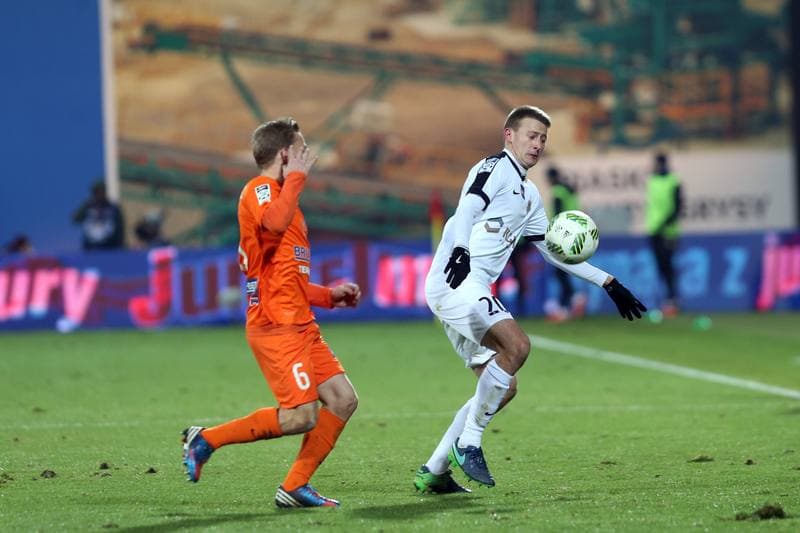 Football. Lotto Ekstraklasa. Bruk-Bet Termalica Nieciecza - Zaglebie Lubin. 02.12.2016