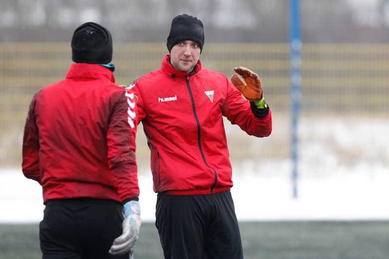 Football. GKS Tychy. Training. 06.01.2017