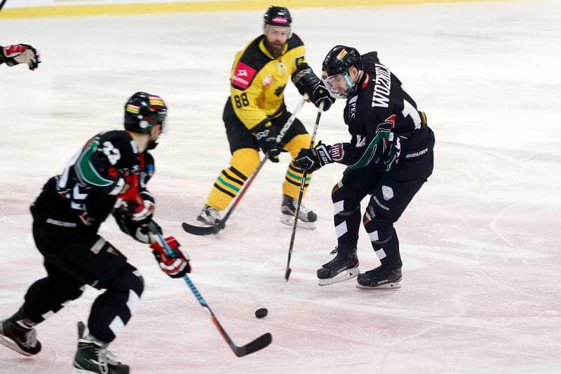 Ice Hockey. Polska Hokej Liga. Tauron KH GKS Katowice - GKS Tychy. 25.02.2017