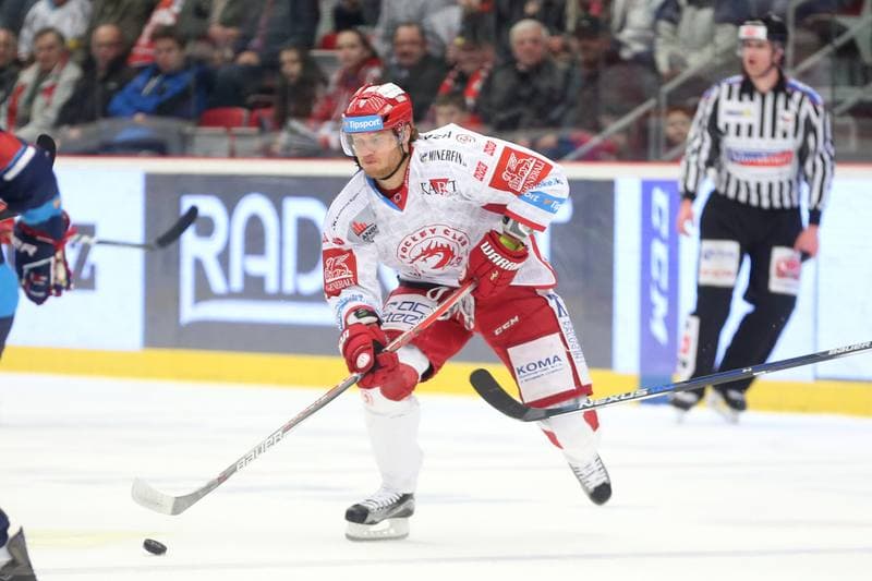 Ice Hockey. Tipsport Extraliga. Ocelari Trinec - Pirati Chomutov. 16.03.2017