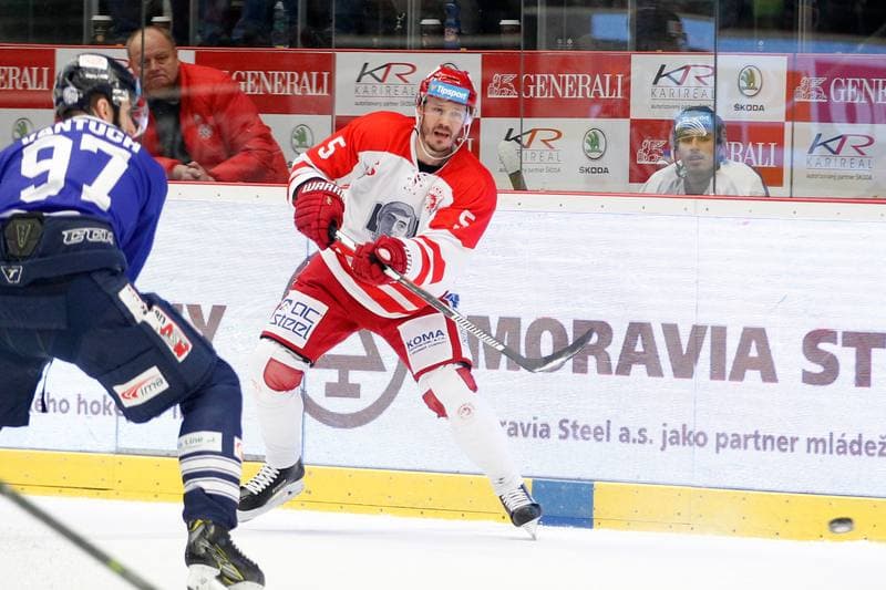 Ice Hockey. Tipsport Extraliga. Ocelari Trinec - Bili Tygri Liberec. 05.02.2017