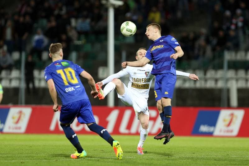 Football. Nice I Liga. Zaglebie Sosnowiec - Stomil Olsztyn. 04.03.2017