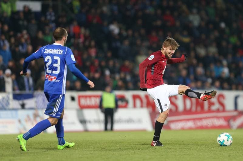 Football. Het Liga. Sigma Olomouc - Sparta Prague. 26.11.2017