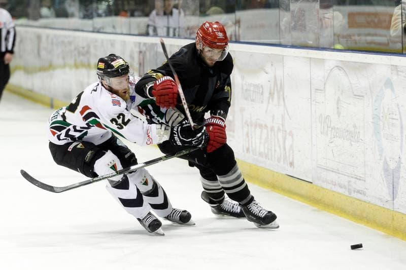Ice Hockey. Polska Hokej Liga. GKS Tychy - Comarch Cracovia. 02.04.2017