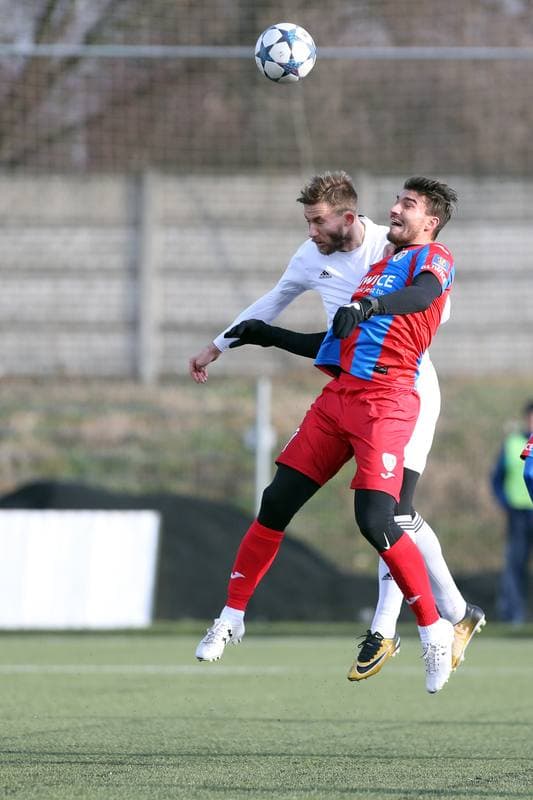 Football. Sparing. MFK Karvina - Piast Gliwice. 20.01.2018