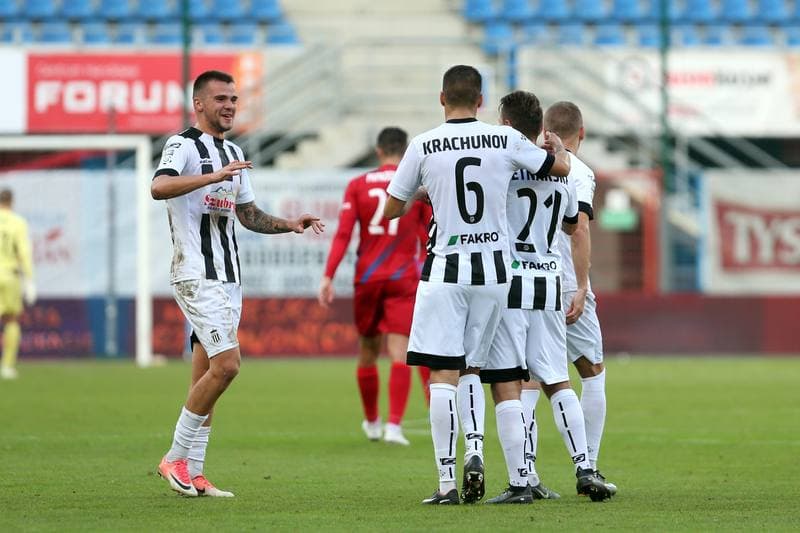 Football. Lotto Ekstraklasa. Piast Gliwice - Sandecja Nowy Sacz. 14.10.2017