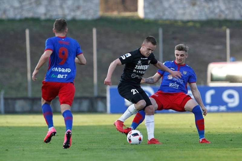 Football. Nice I Liga. Zaglebie Sosnowiec - Odra Opole. 08.04.2018