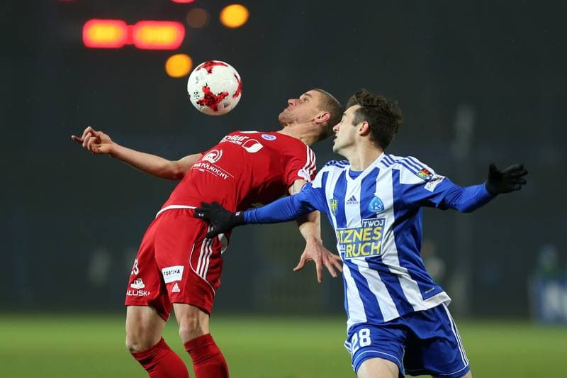 Football. Nice I Liga. Ruch Chorzow - Wigry Suwalki. 22.11.2017