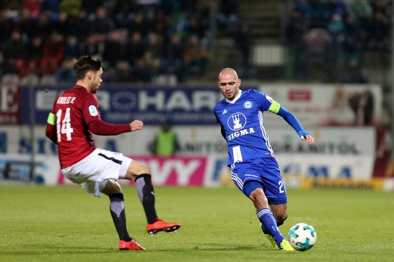 Football. Het Liga. Sigma Olomouc - Sparta Prague. 26.11.2017