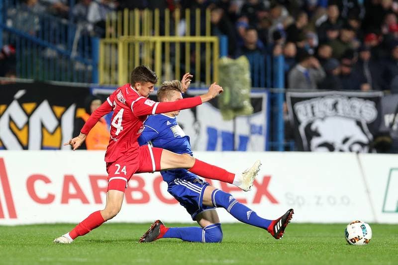 Football. II Liga. Ruch Chorzow - Widzew Lodz. 20.10.2018
