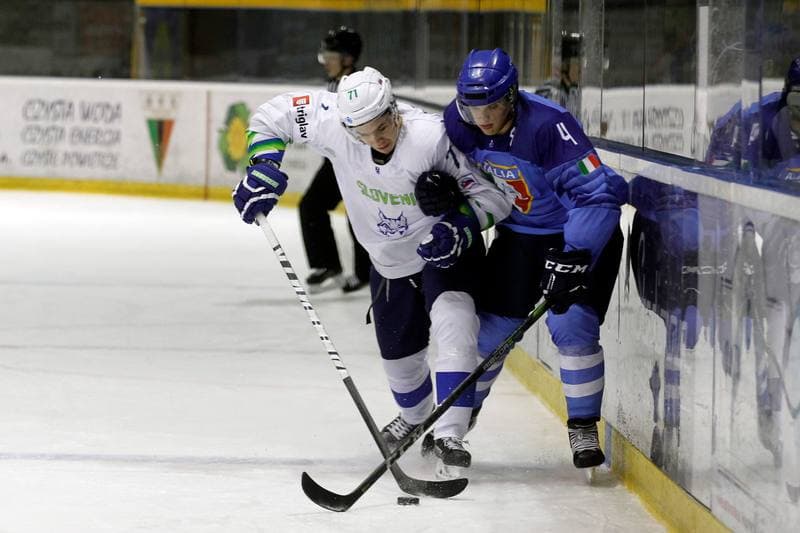 Ice Hockey. U20 World Championship Division I. Italy - Slovenia. 08.12.2018