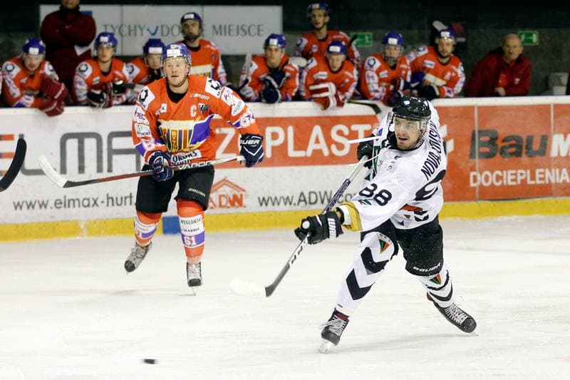Ice Hockey. Polska Hokej Liga. GKS Tychy - Weglokoks Kraj Polonia Bytom. 02.10.2018