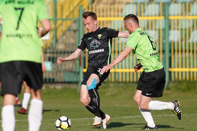 Football. II Liga. Rozwoj Katowice - Gornik Leczna. 18.04.2019