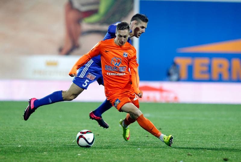 Football. PKO BP Ekstraklasa. Termalica Bruk-Bet Nieciecza - Piast Gliwice. 20.11.2015