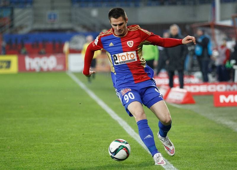 Football. PKO BP Ekstraklasa. Piast Gliwice - Cracovia Krakow. 05.12.2015