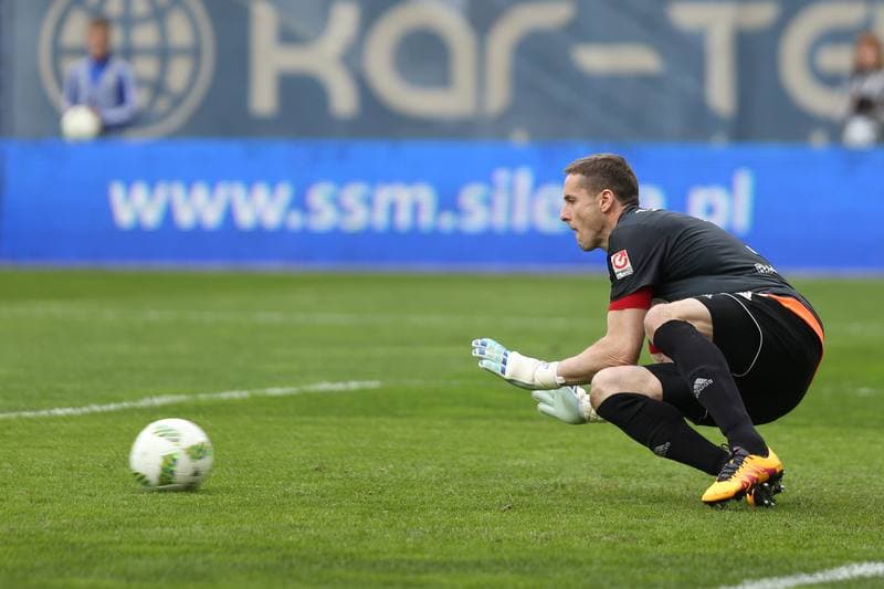 Football. Ekstraklasa. Piast Gliwice - Pogon Szczecin. 01.05.2016