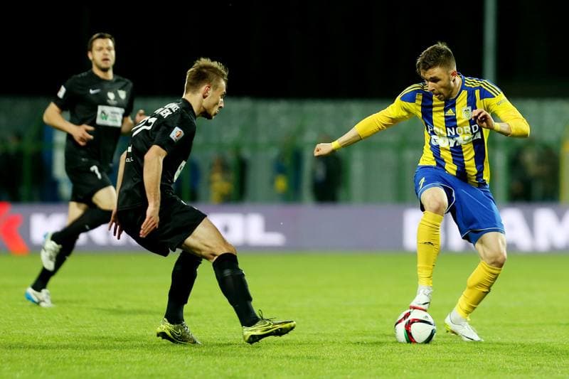 Football. I Liga. Rozwoj Katowice - Arka Gdynia. 06.05.2016
