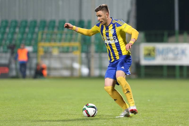 Football. I Liga. Rozwoj Katowice - Arka Gdynia. 06.05.2016