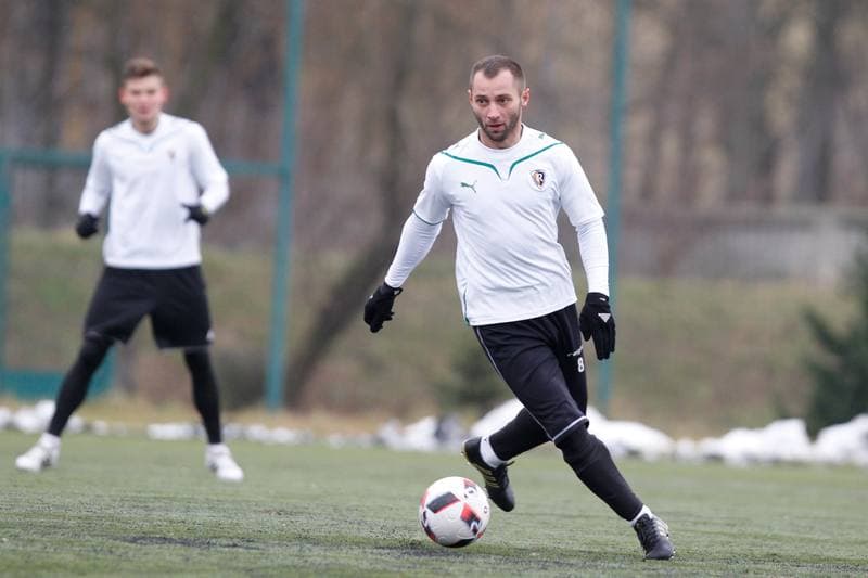 Football. Sparing. Polonia Bytom - Ruch Zdzieszowice. 03.12.2016