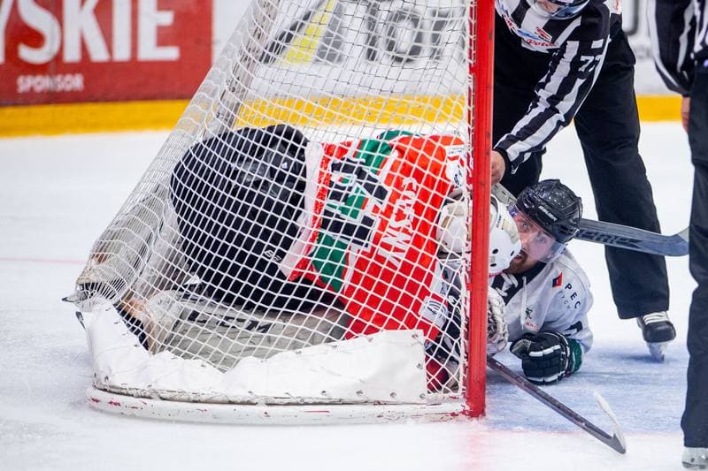 Ice Hockey. PHL. GKS Tychy - Zaglebie Sosnowiec. 09.10.2022