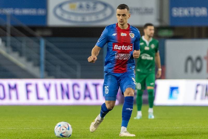 Football. PKO BP Ekstraklasa. Piast Gliwice - Radomiak Radom. 24.10.2022
