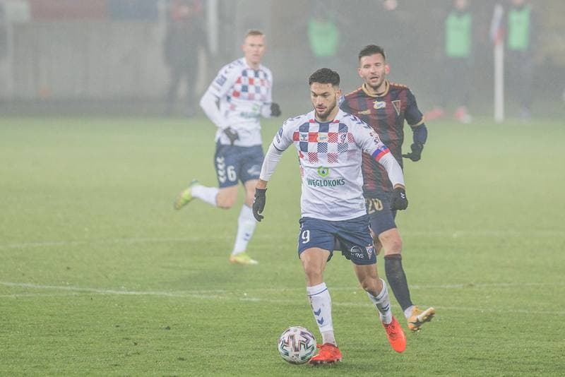 Football. PKO BP Ekstraklasa. Gornik Zabrze - Pogon Szczecin. 27.11.2020