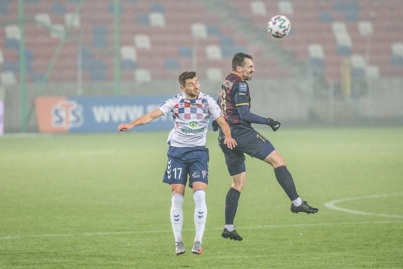 Football. PKO BP Ekstraklasa. Gornik Zabrze - Pogon Szczecin. 27.11.2020