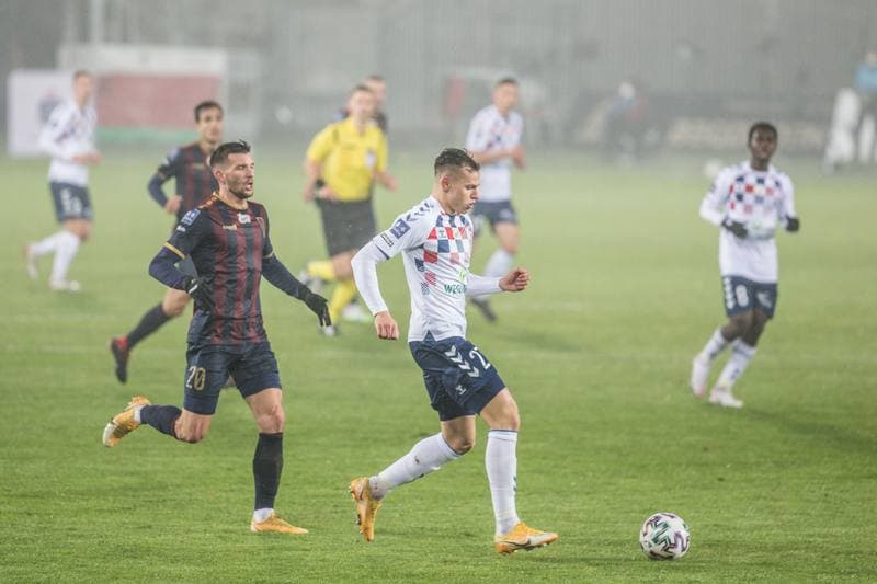 Football. PKO BP Ekstraklasa. Gornik Zabrze - Pogon Szczecin. 27.11.2020