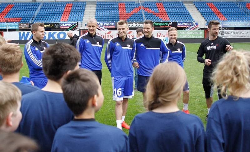 Football. Piast Gliwice. Press Conference. 27.05.2015