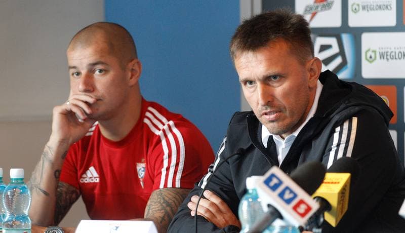 Football. Ruch Chorzow. Press Conference. 10.09.2015