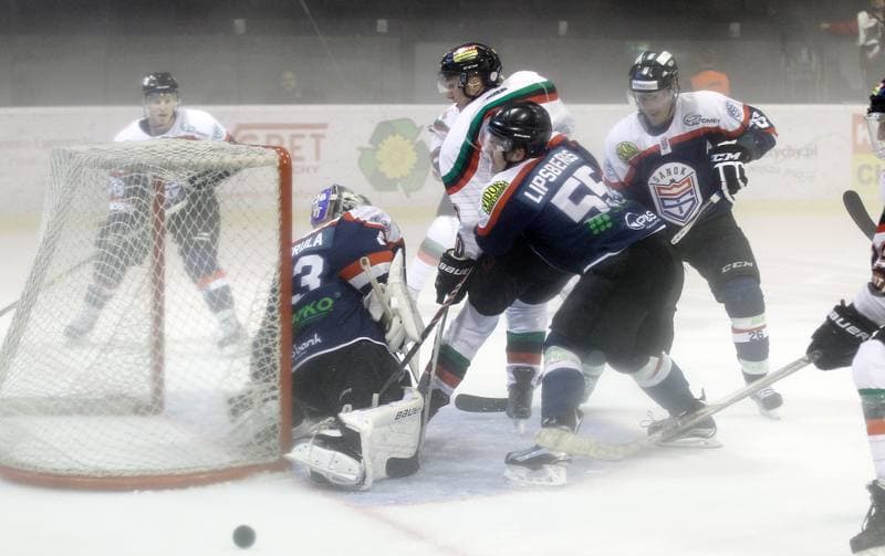 Ice Hockey. Polska Hokej Liga. GKS Tychy - Ciarko STS Sanok. 15.09.2015