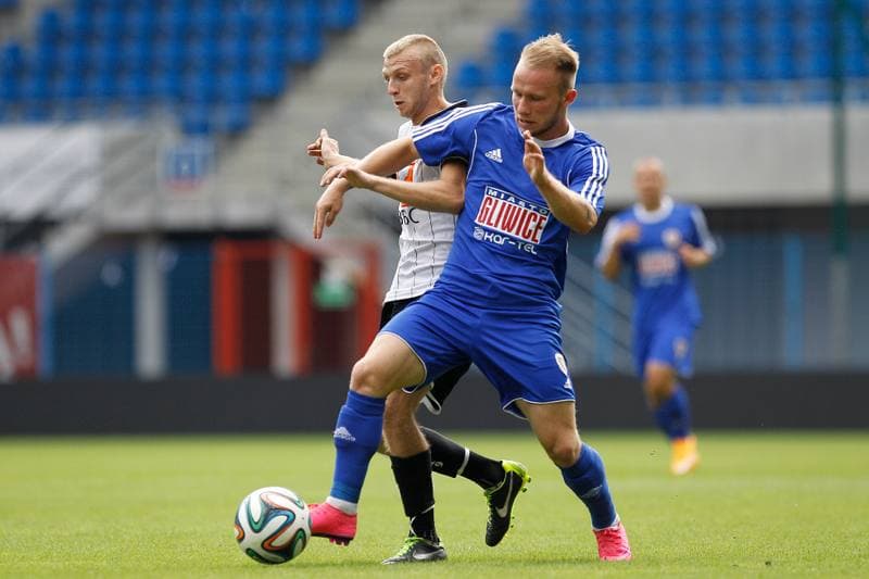 Football. III Liga Opolsko Slaska. Piast II Gliwice - Szombierki Bytom. 22.08.2015