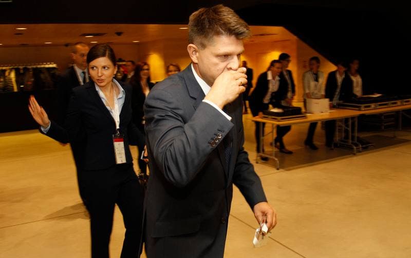 Janusz Piechocinski. Press Conference. 12.10.2015