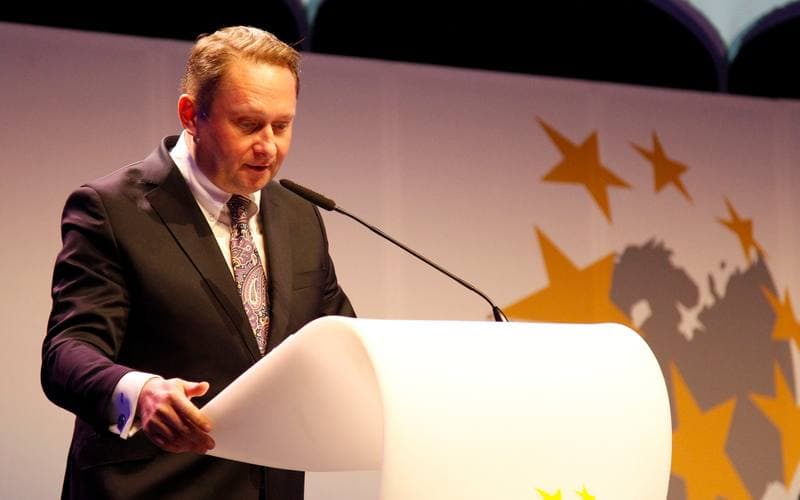 Janusz Piechocinski. Press Conference. 12.10.2015