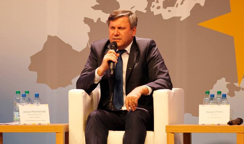 Janusz Piechocinski. Press Conference. 12.10.2015