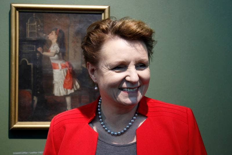 Girl with a Canary" by Leopold Loffler. Silesian Museum. 15.10.2015