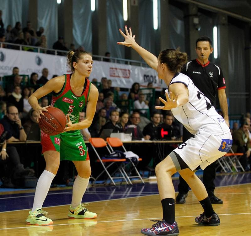 Basketball. Tauron Basket Liga Kobiet. Jas FBG Zaglebie Sosnowiec - MUKS Poznan. 17.10.2015