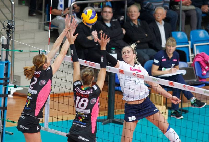Volleyball. Orlen Liga. Tauron MKS Dabrowa Gornicza - BKS Aluprof Bielsko Biala. 19.10.2015