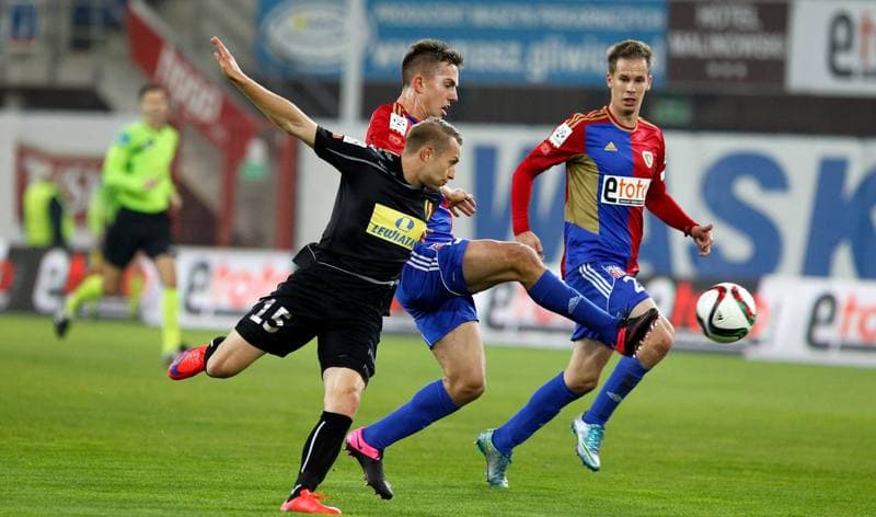 Football. PKO BP Ekstraklasa. Piast Gliwice - Korona Kielce. 24.10.2015