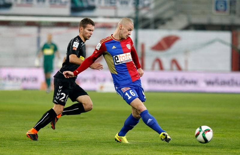 Football. PKO BP Ekstraklasa. Piast Gliwice - Korona Kielce. 24.10.2015