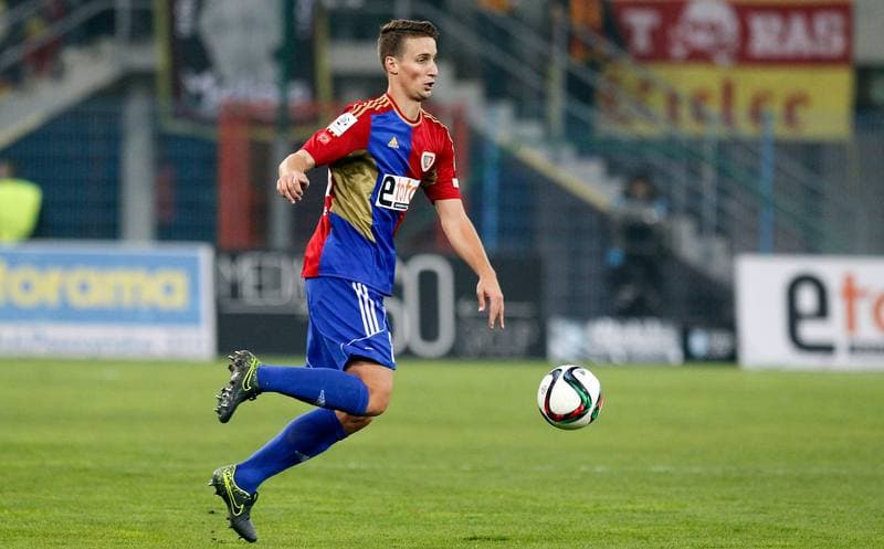 Football. PKO BP Ekstraklasa. Piast Gliwice - Korona Kielce. 24.10.2015