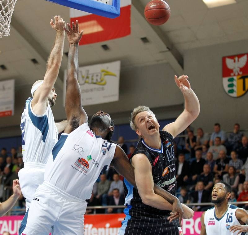 Basketball. Tauron Basket Liga. MKS Dabrowa Gornicza - Stal Ostrow Wielkopolski. 15.11.2015
