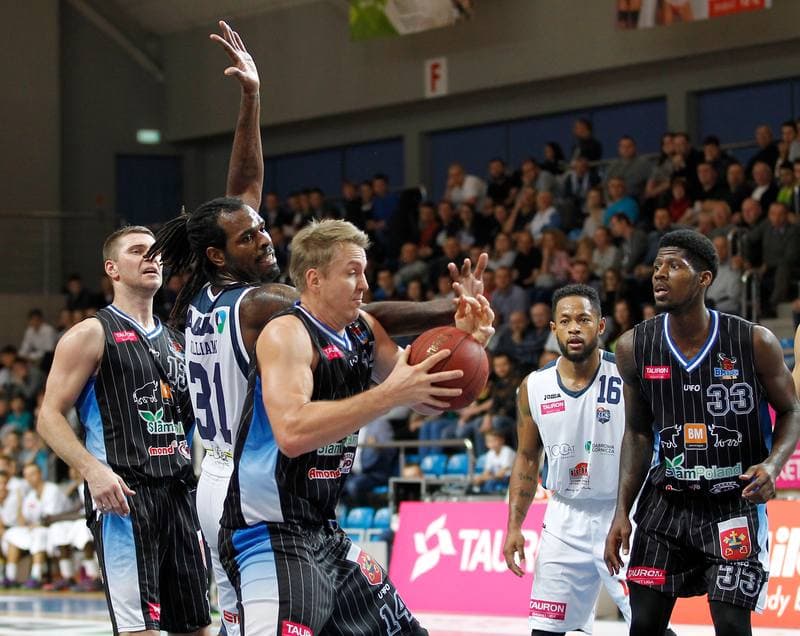 Basketball. Tauron Basket Liga. MKS Dabrowa Gornicza - Stal Ostrow Wielkopolski. 15.11.2015